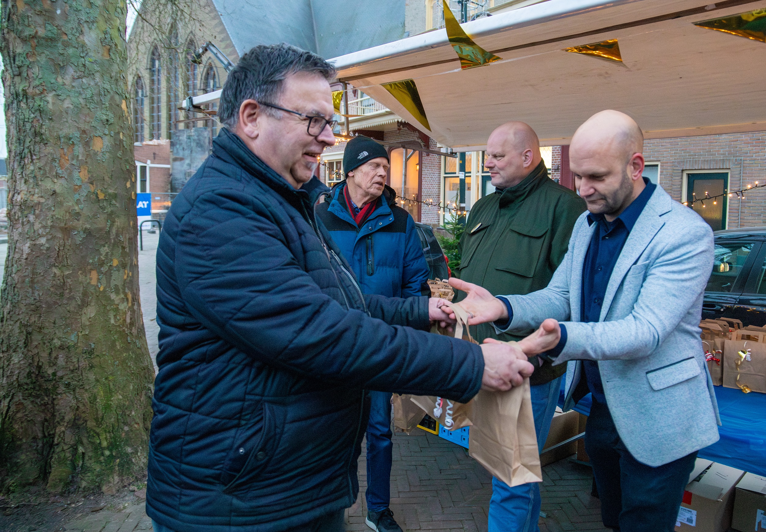Foto: Vrijwilligers bedankt tijdens speciale actie in gemeente Heerde