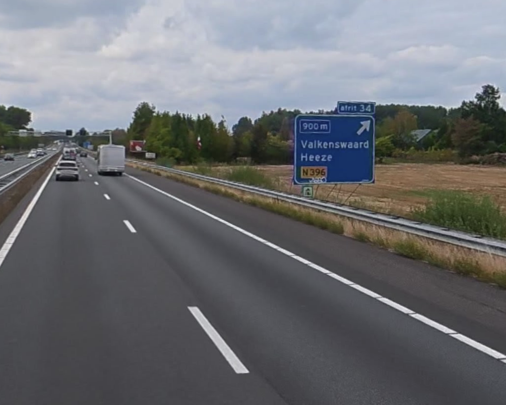 Foto: A2 dicht richting Maastricht: omleiding verkeer via Valkenswaard en België