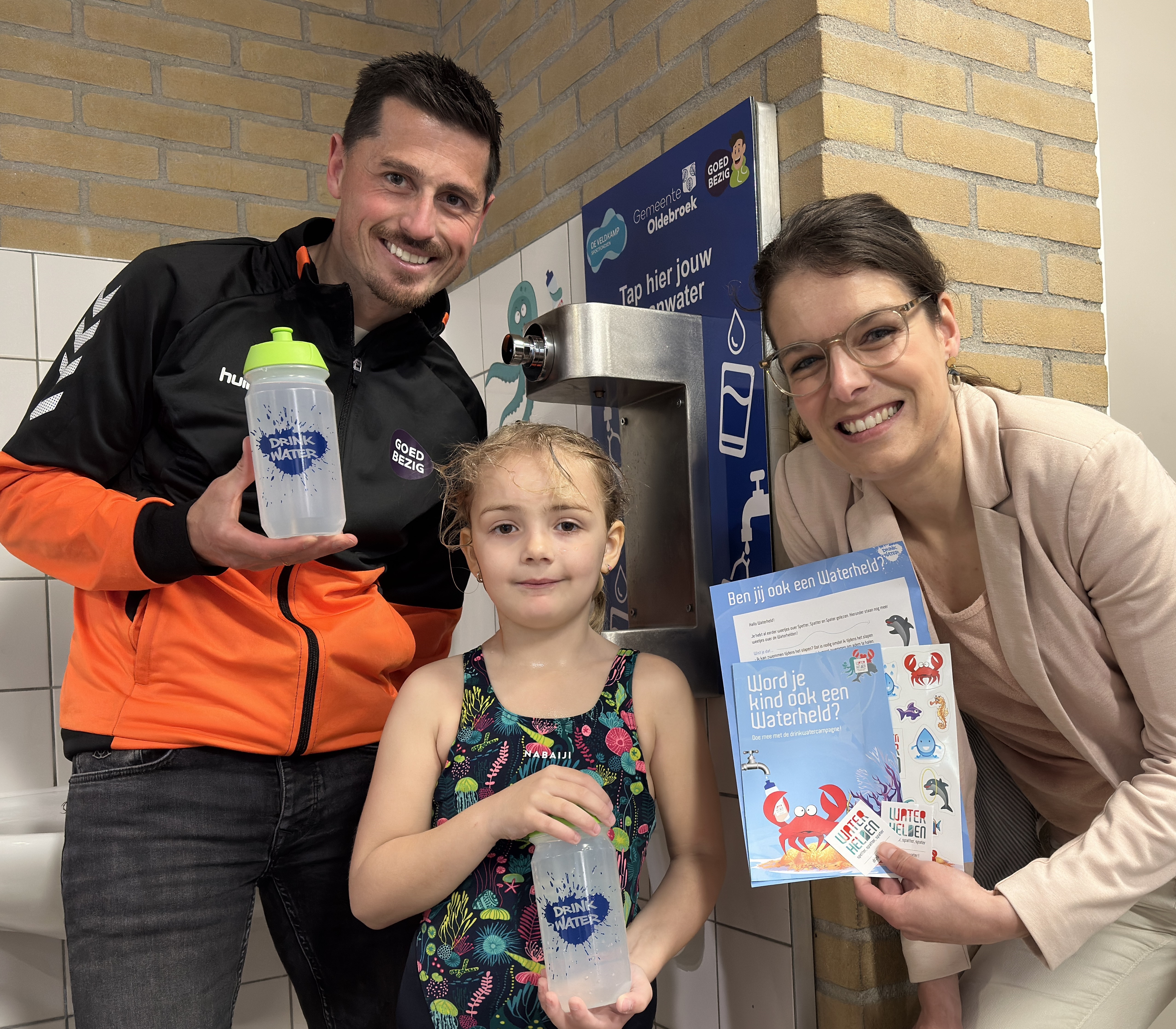 Foto: Zwembad de Veldkamp lanceert Watertappunt en Waterhelden-campagne