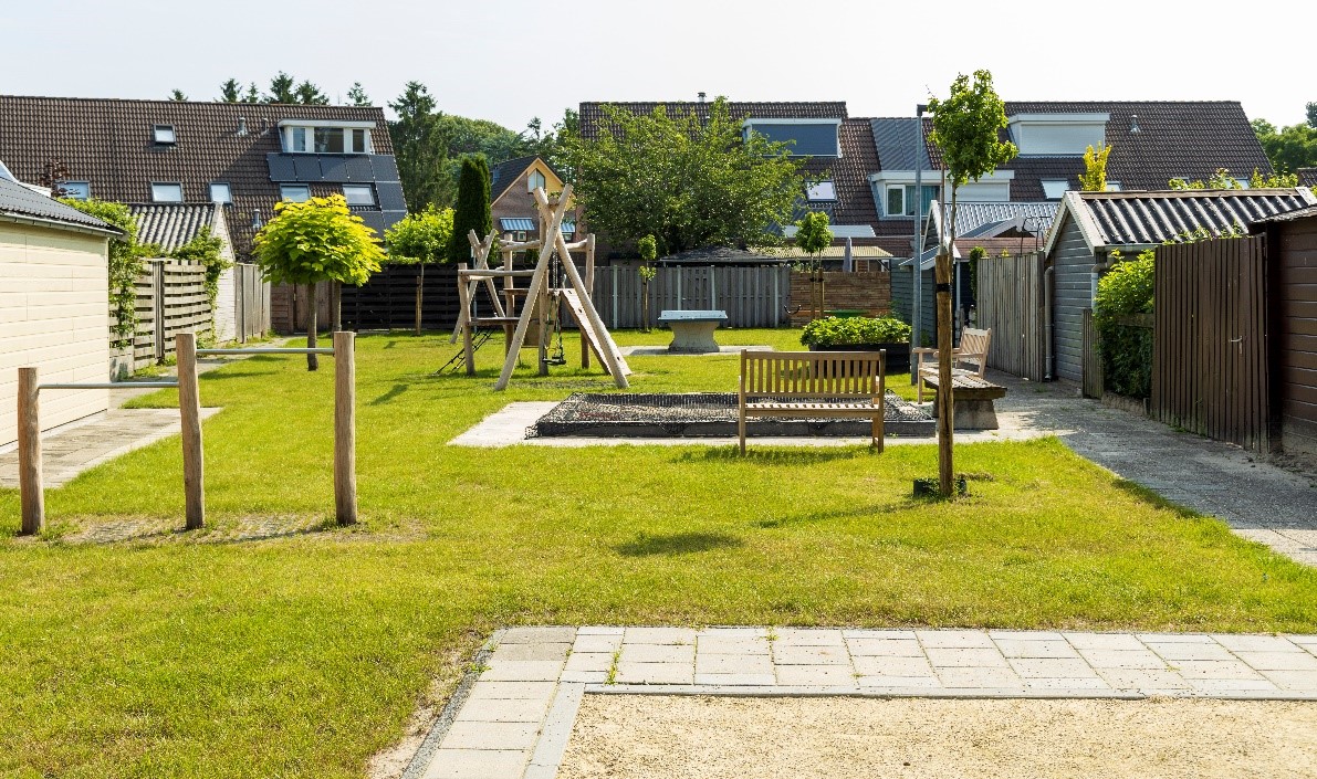 Foto: Oproep aan wijkbewoners uit de wijk de Akkers in Wezep 