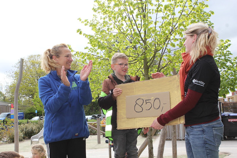Foto: Sponsorloop voor Metakids brengt 850 euro op