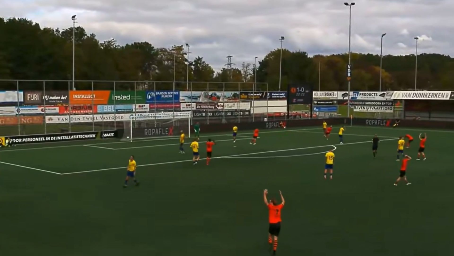 Wereldgoal Vink doet denken aan Van Basten: ‘Kon ook drie dorpen verderop’