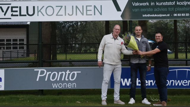 Foto: DSV’61 verwelkomt nieuwe sponsor