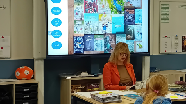 Foto: Kinderboekenweek leeft ook buiten de bibliotheek: honderden leerlingen ontmoeten auteurs en illustratoren