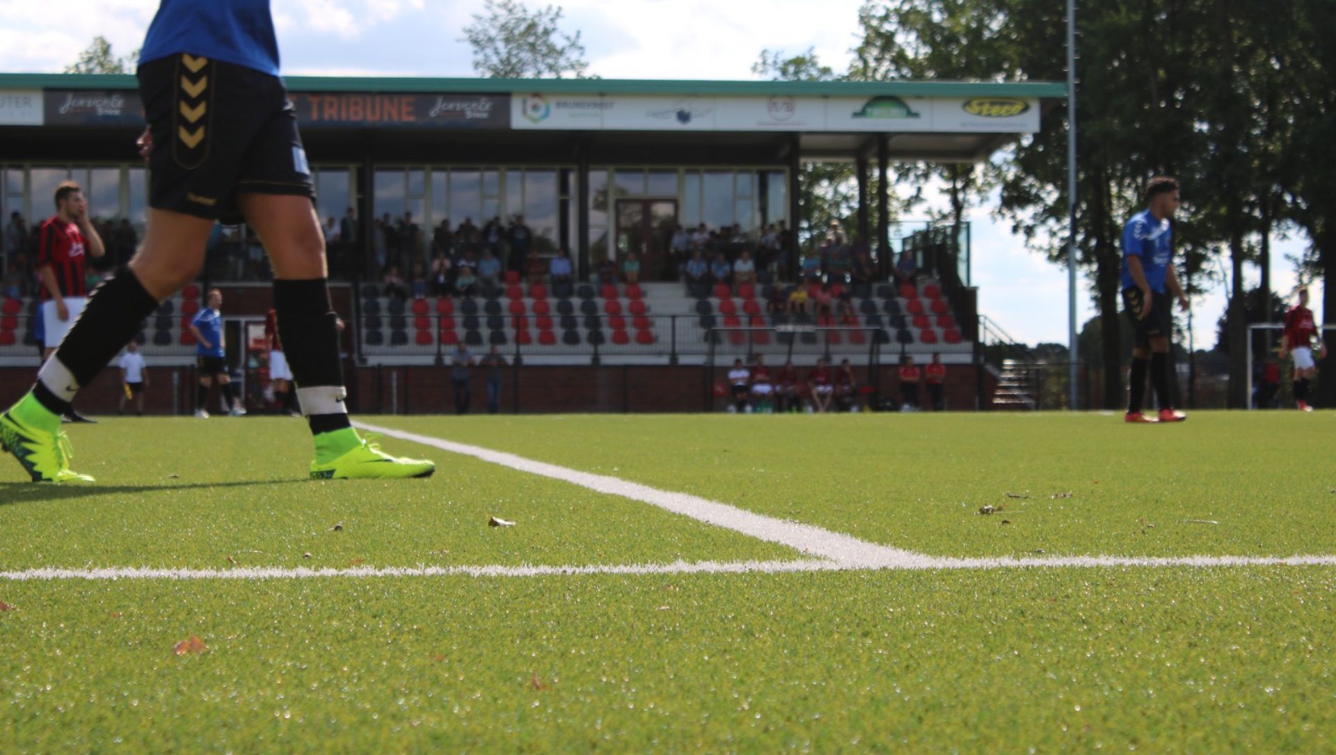 Foto: KNVB ziet geen discriminatie in beledigende opmerking bij VV Stroe, speler wordt wel geschorst