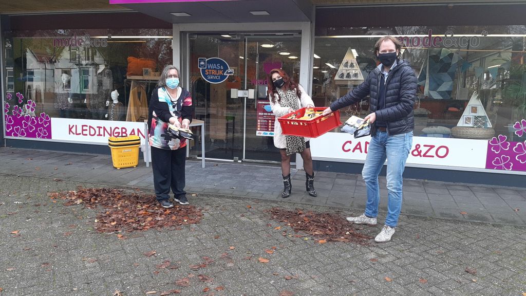 Foto: Rotary Epe biedt mondkapjes aan