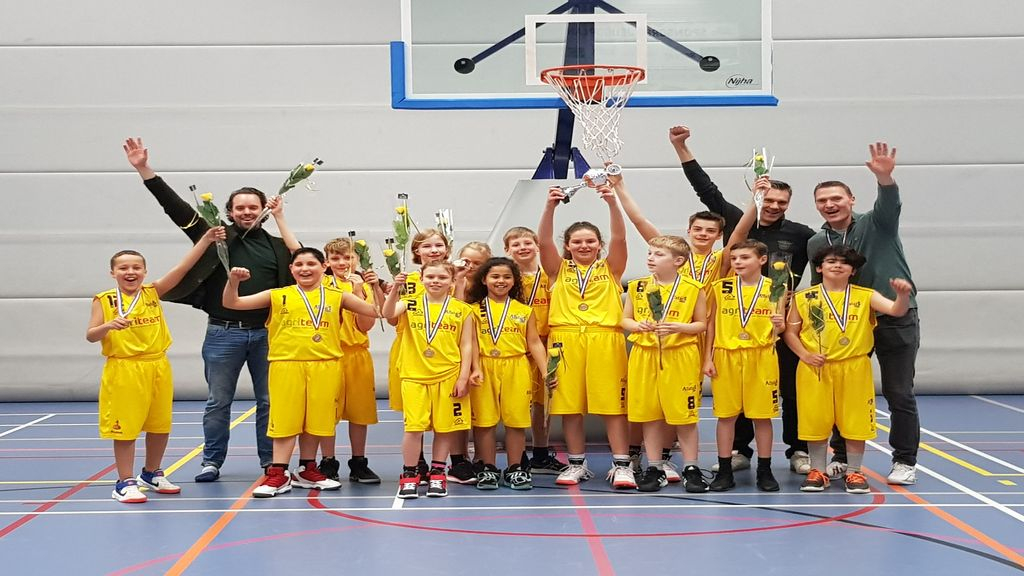 Foto: U12 BASE Kampioen