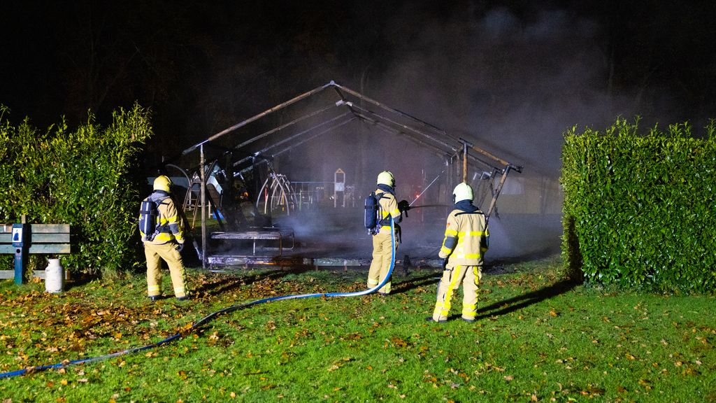 Foto: Recreatiepark voor derde keer in een week opgeschrikt door brand