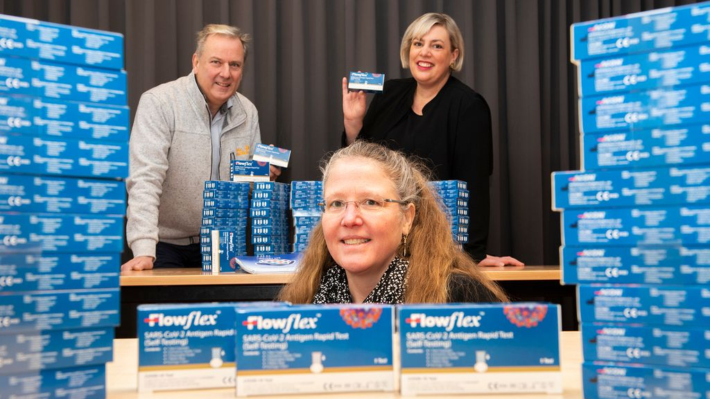 Foto: Rotary Club Epe regelt 500 gratis corona zelftesten 
voor Epenaren met kleine beurs