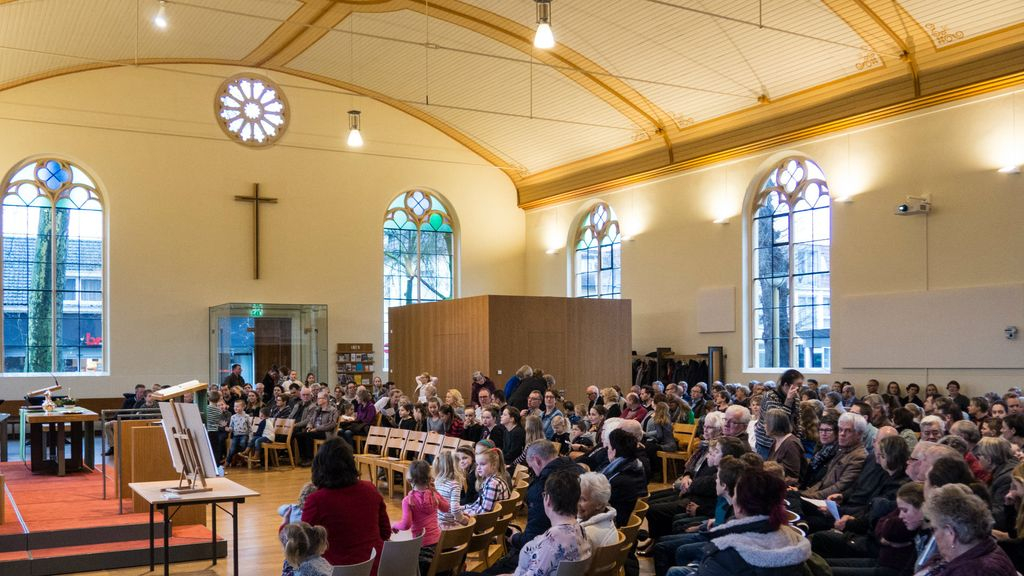 Foto: Dialectdienst in Vaassense Dorpskerk