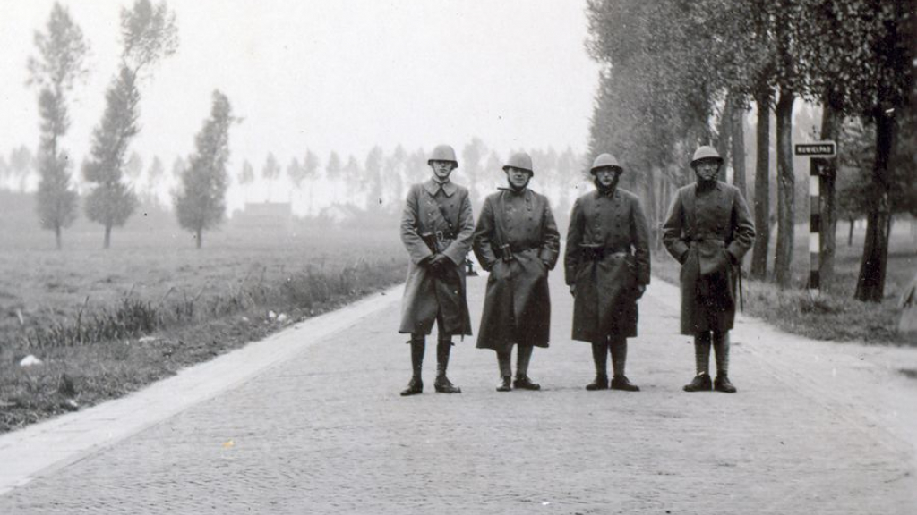 Foto: Postuum oorlogskruis voor W. van de Vosse