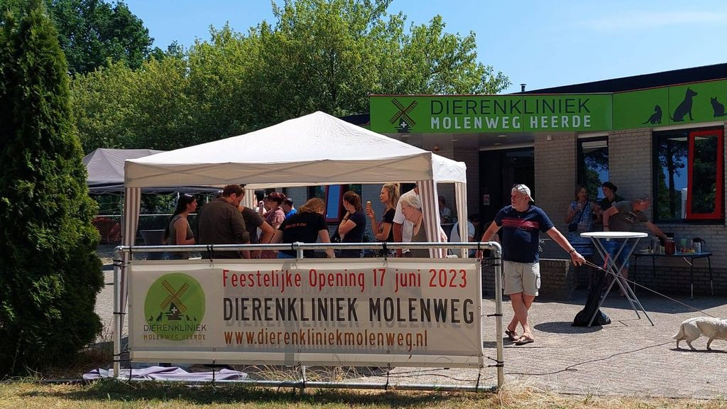 Foto: Geslaagde open dag bij Dierenkliniek Molenweg