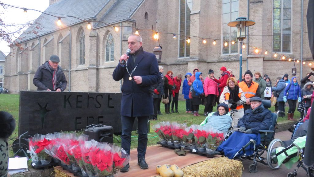 Foto: Opening kerststallenroute in Epe