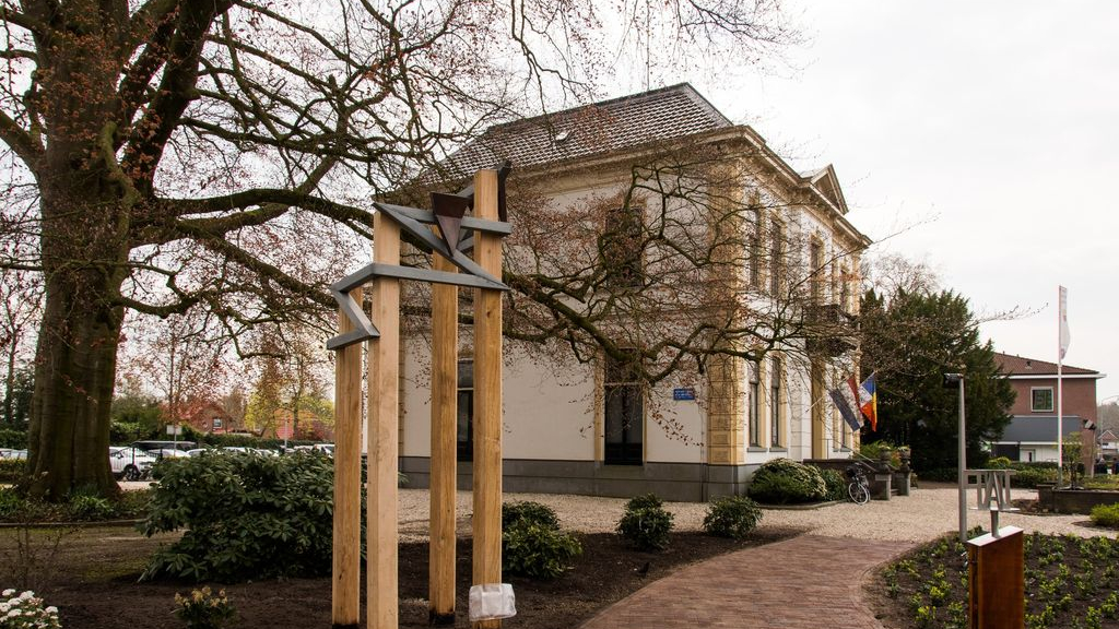 Foto: Kunstwerk Han Lammers bij Villa Jacoba