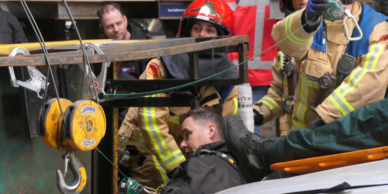 Foto: Spektakel bij ABWC-brandweerwedstrijd in Budel