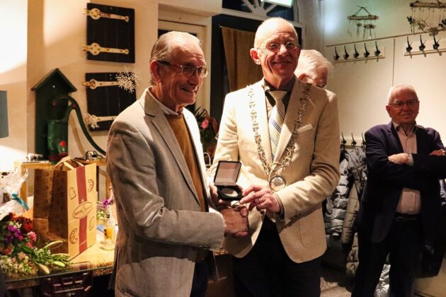 Foto: Vrijwilligerspenningen voor Jo Noten en Ben Brugman