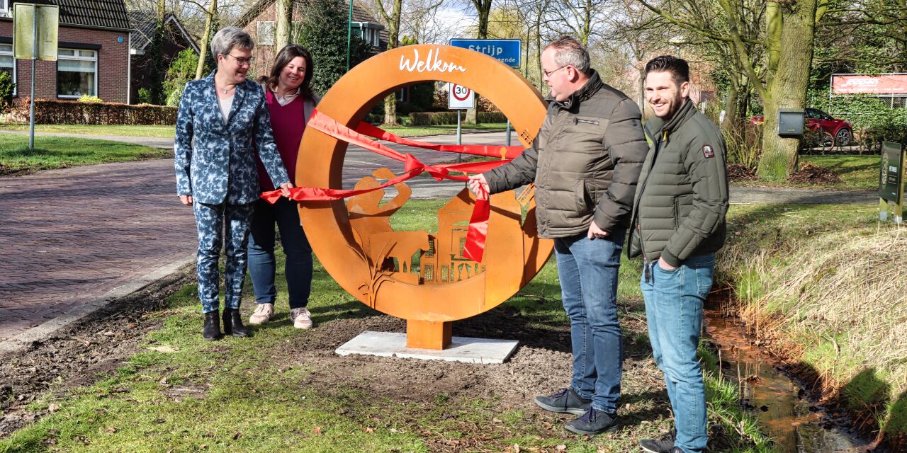 Foto: Eerste beeld dorpsentree Heeze-Leende onthuld