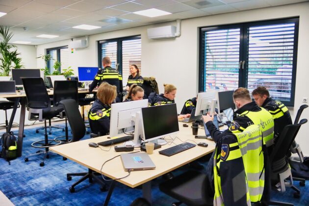 Foto: Nieuwe politiepost Biesven officieel geopend
