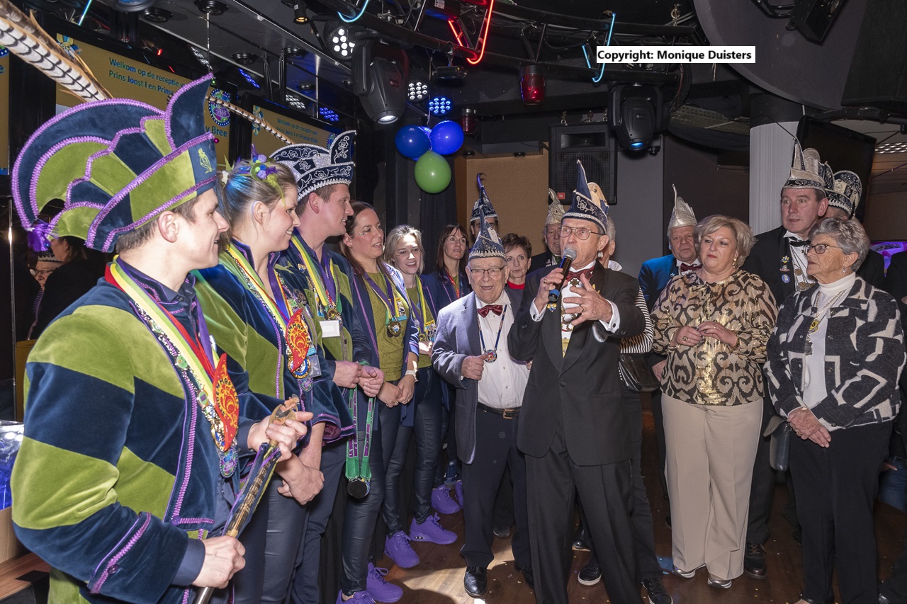 Foto: Handjes Prinsenpaar cv Buulder Buk trillen nog wel even na…