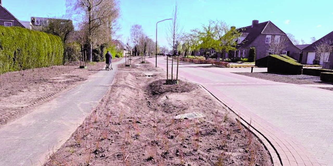 Foto: Oudenmolen Heeze: Weg weer open, laatste loodjes