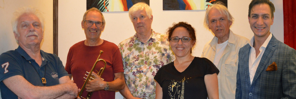 Foto: 12 jan: 't Perron zet het nieuwe jaar goed in