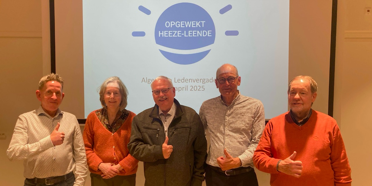 Foto: Bestuurswisseling bij Energiecoöperatie Opgewekt Heeze-Leende
