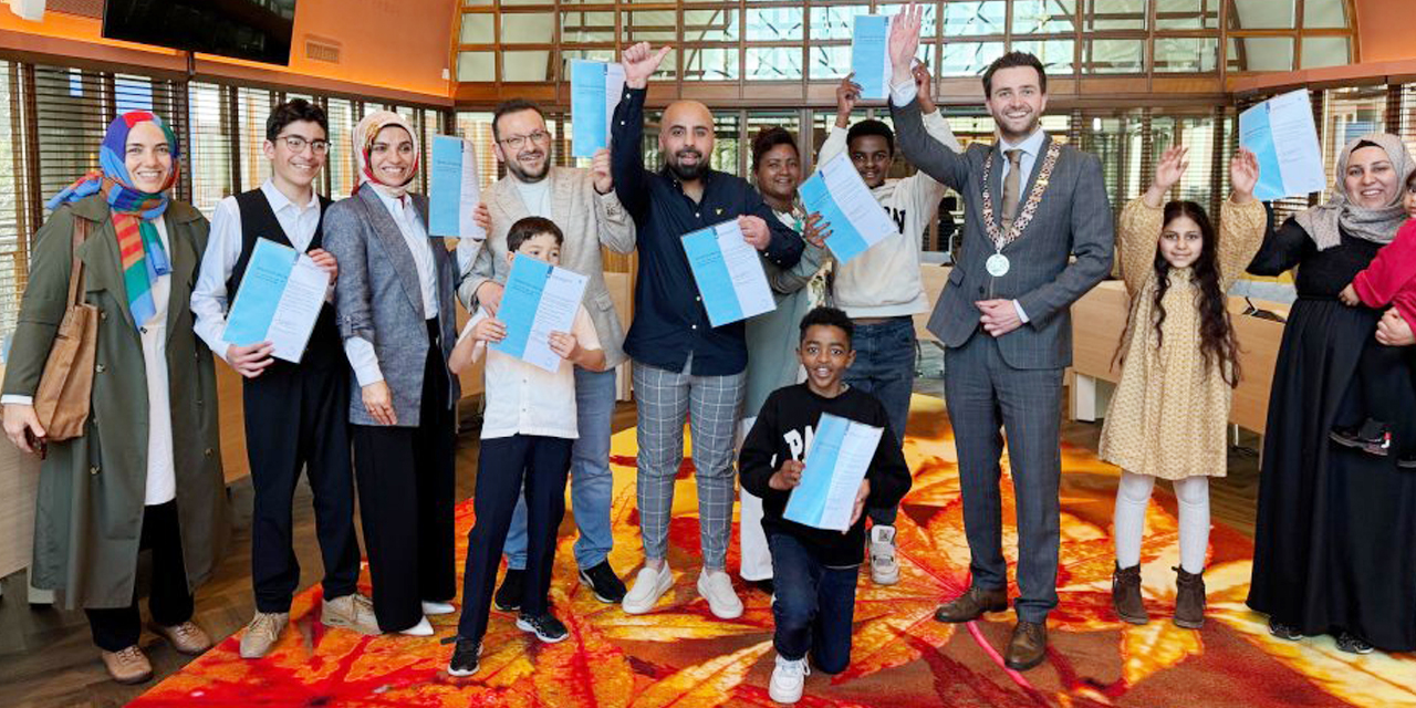 Foto: Gemeente verwelkomt 9 nieuwe Nederlanders