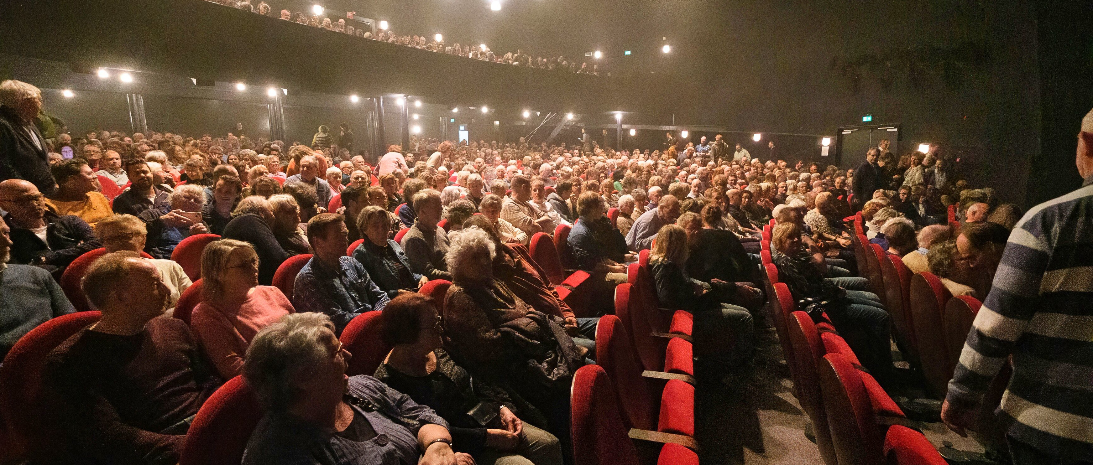 Foto: Vertrek directie Junushoff