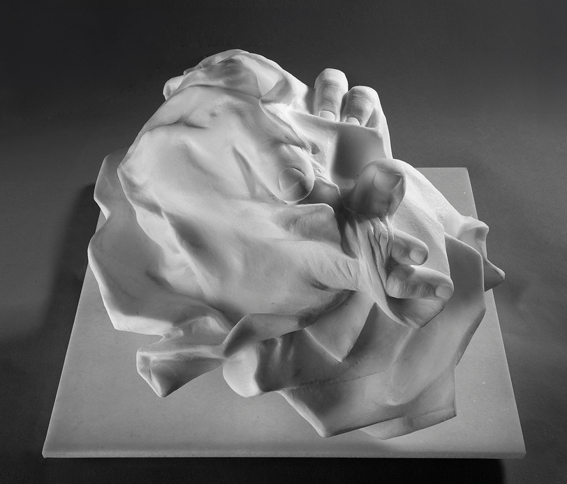 Foto: Beeldhouwkunst en films verenigt in tentoonstelling