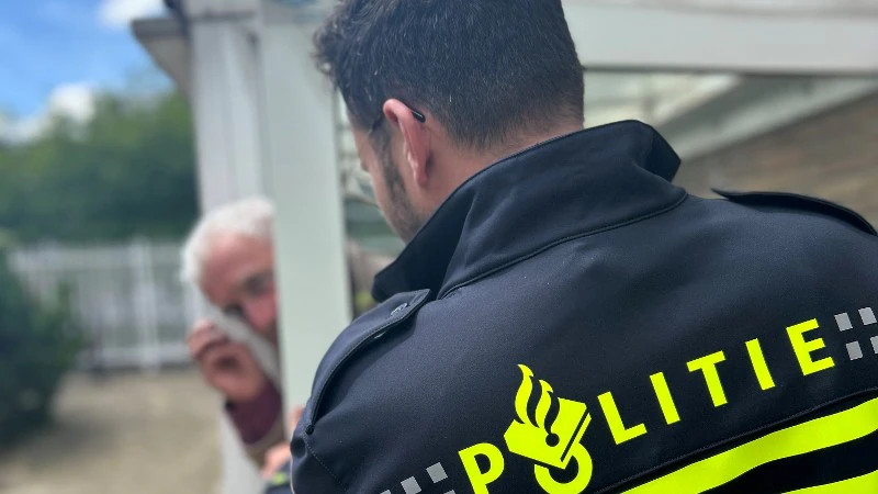 Foto: Waarschuwing voor nepagenten: criminelen met overtuigend toneelspel