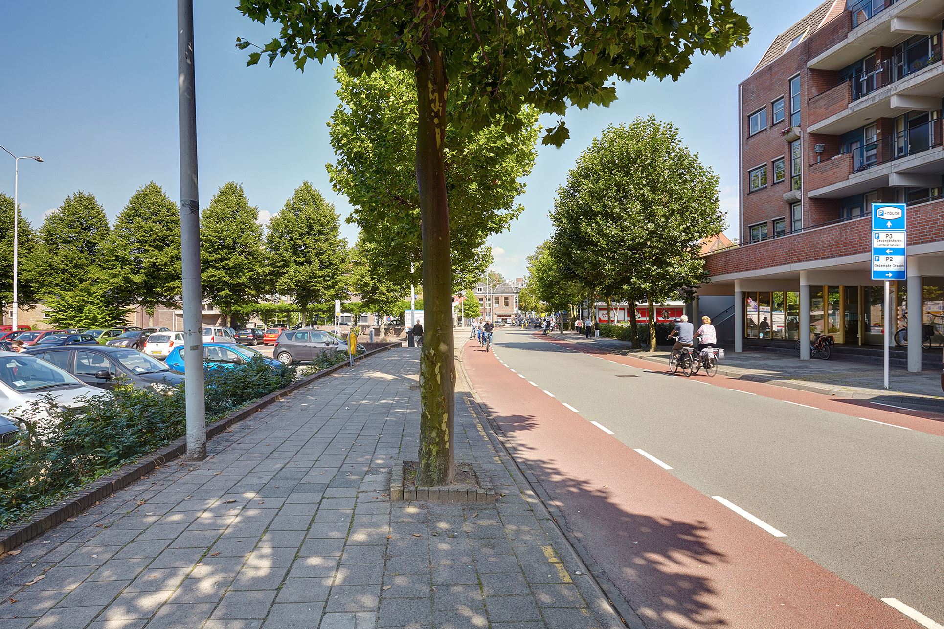 Foto: Man een uur vast in hoogwerker 