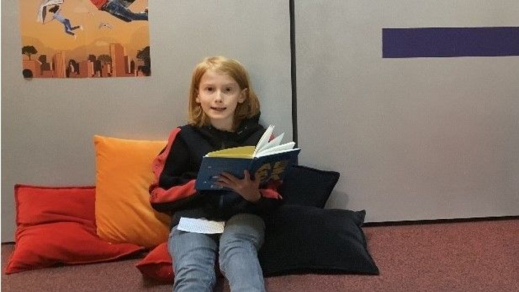 Foto: Arne Hekman voorleeskampioen van Wageningen