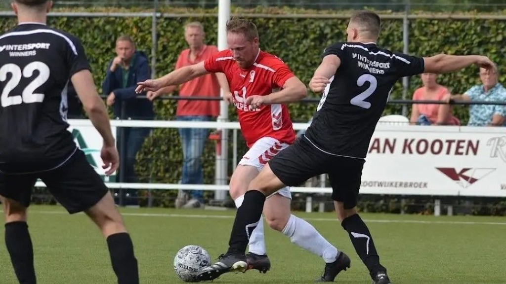 Foto: Voetbal Mannen Ona 1 verslaan Advendo