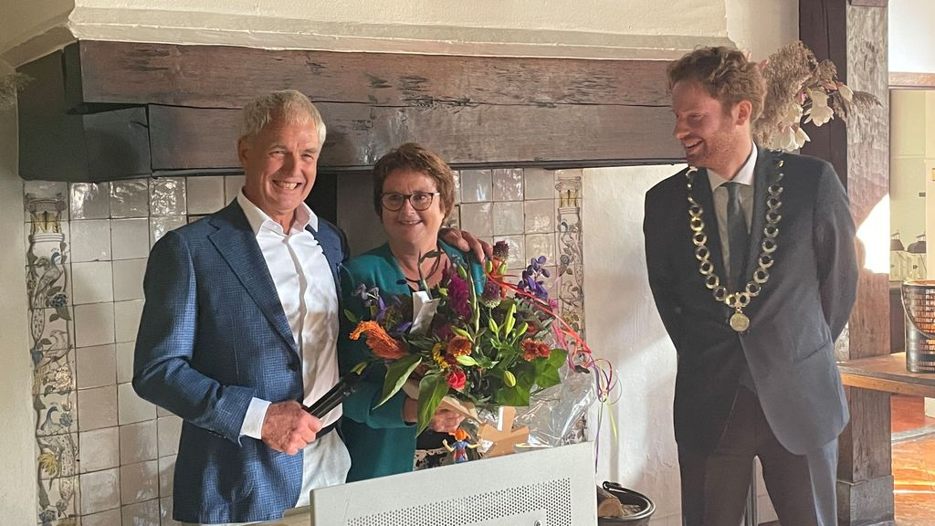 Foto: Koninklijke onderscheiding voor dr. W.H. (Pim) Lindhout