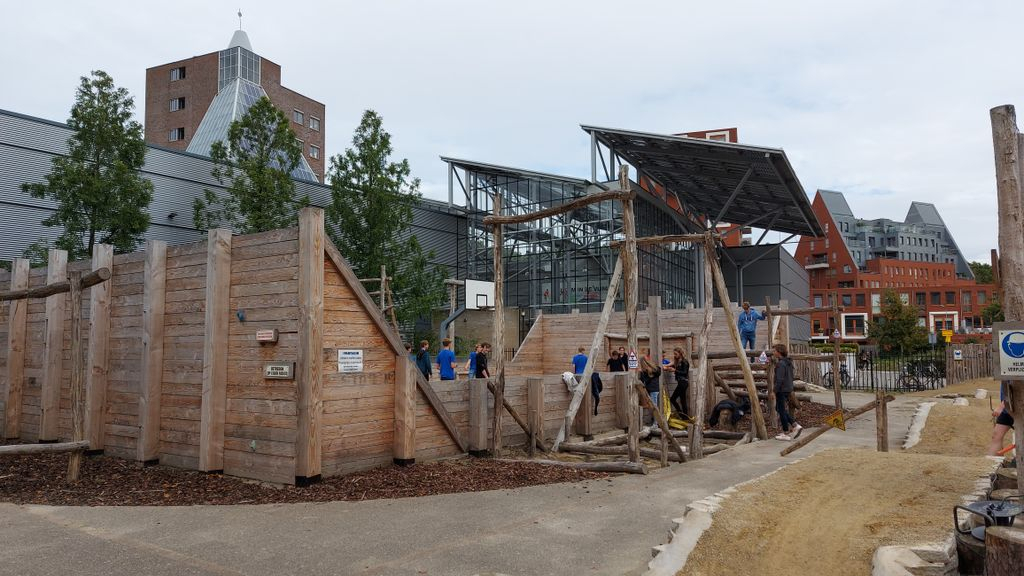 Foto: Pantarijn opent een groen en sportief schoolplein