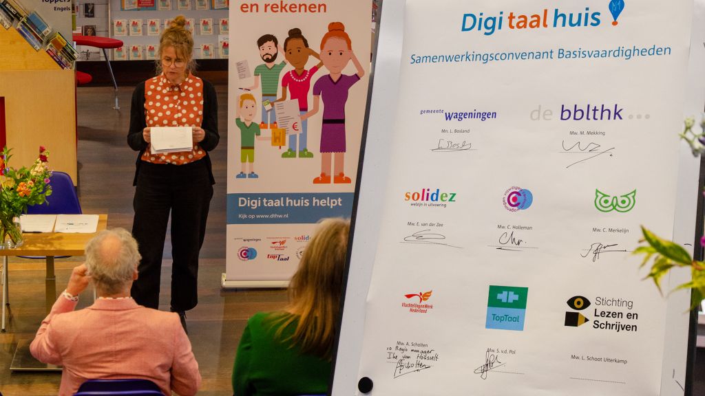 Foto: Convenant Digitaalhuis Wageningen ondertekend