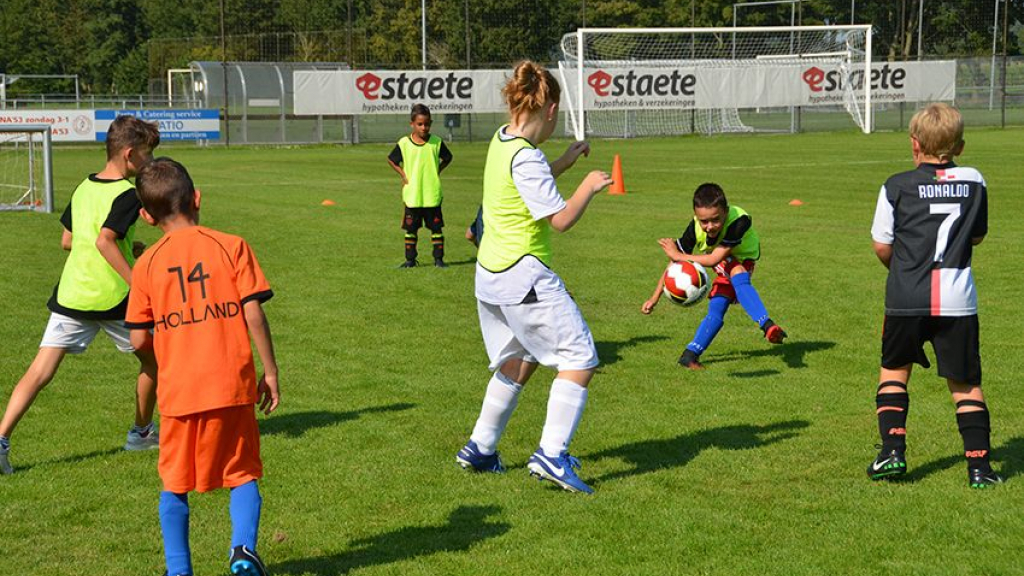 Foto: Voetbalvereniging Ona'53 zoekt jongens en meiden